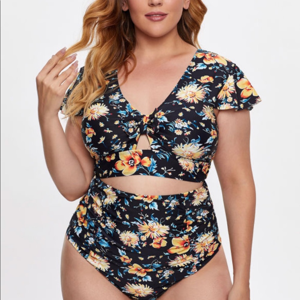 Plus Size High Waisted One Piece Swimsuit Floral Print